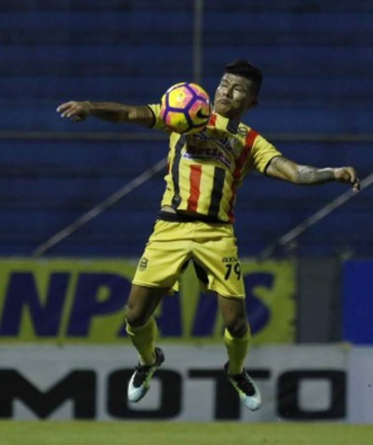 Jugadores hondureños que merecen una oportunidad en el extranjero