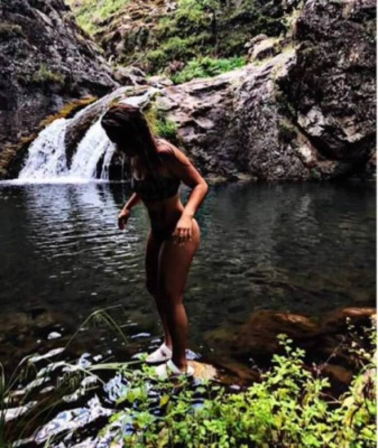 FOTOS: Conocé la bella futbolista que le robó el corazón a Roger Espinoza