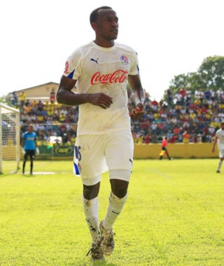 Jugadores que vistieron la camisa de Olimpia sin pena ni gloria