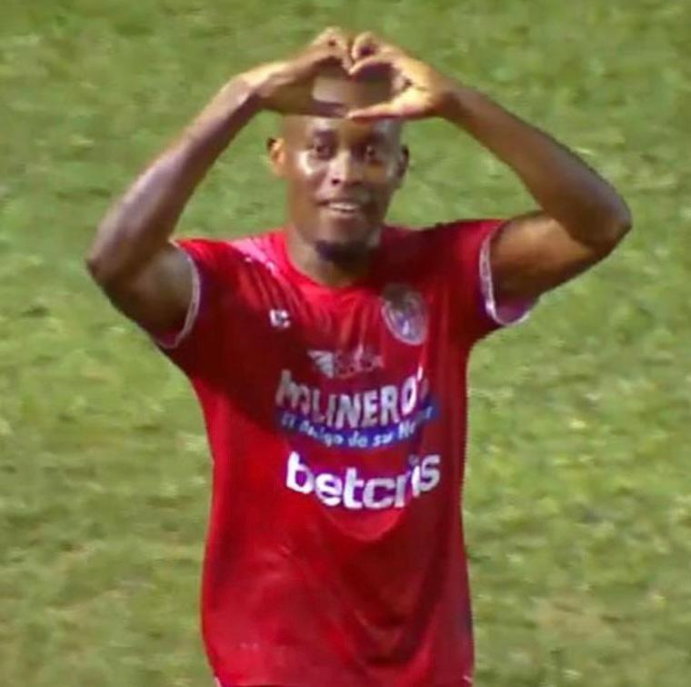 Real España sigue sin ganar en pretemporada, Marathón suma otro triunfo y Mario Martínez da victoria al Olancho FC