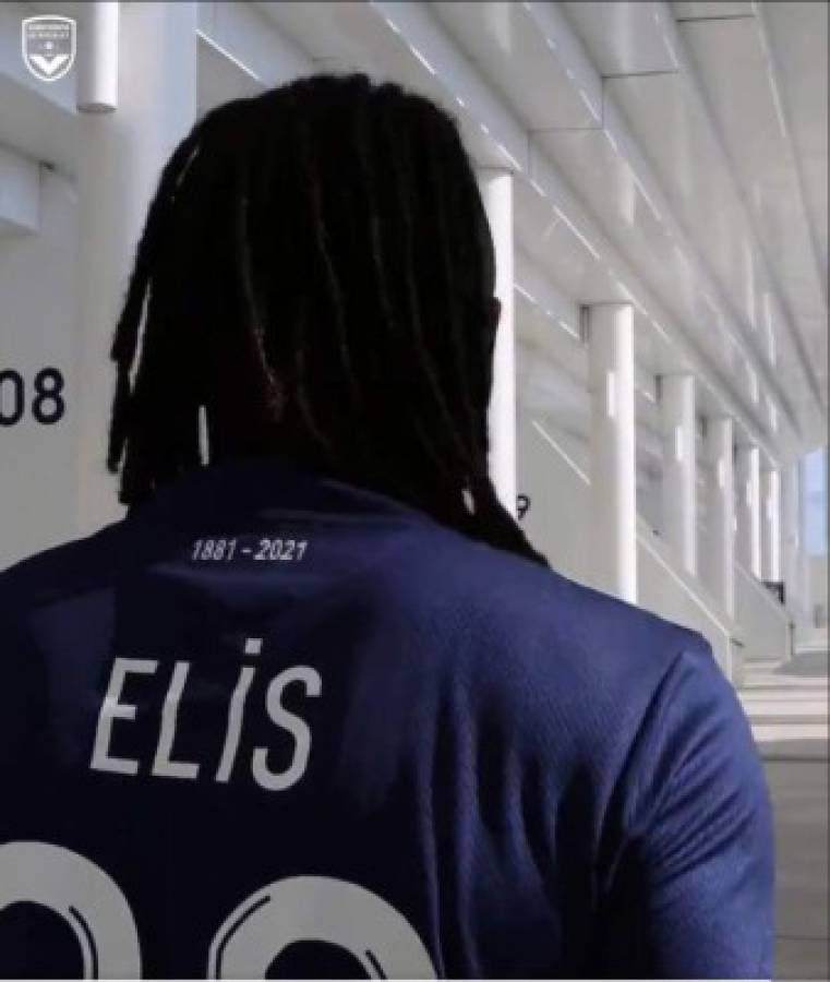 ¡Como artista de cine! La presentación de Alberth Elis y la firma de contrato en su primer día en el Girondins