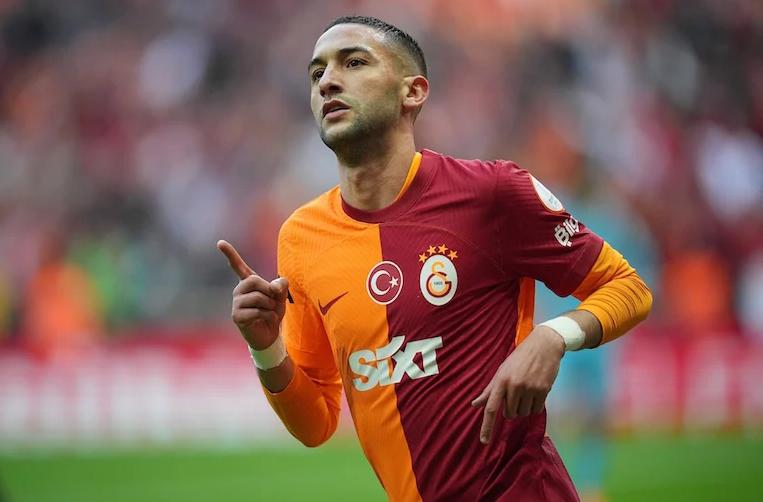 Escándalo en Turquía: “Estoy arrepentido de jugar aquí, me voy en enero; no he tenido un técnico tan malo como él”