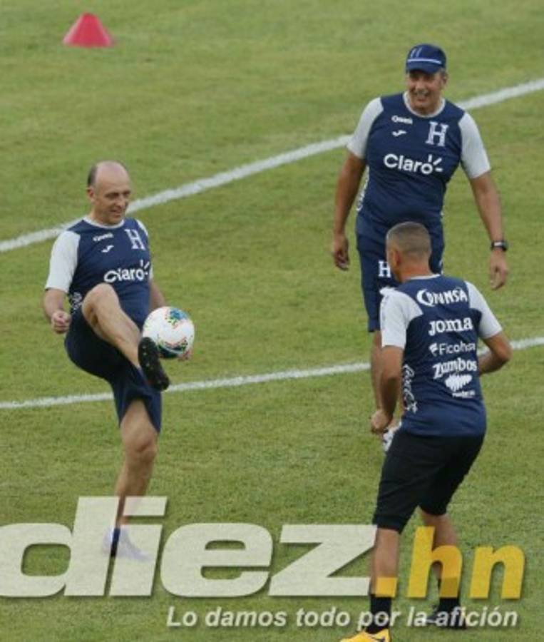 Así fue el entrenamiento de Honduras: Los tenis 'Air Jordan' de Elis, Arnold se entrena y Coito se luce