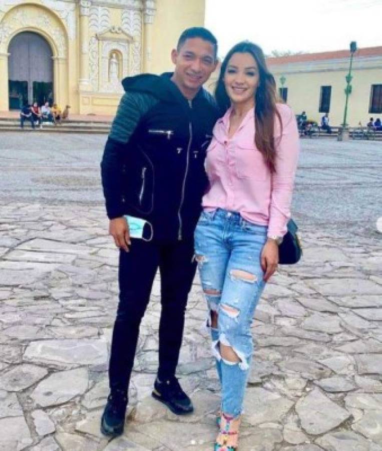 Jugador de Real España flechado por una hermosa 'rubia': Las parejas más estables en el fútbol hondureño