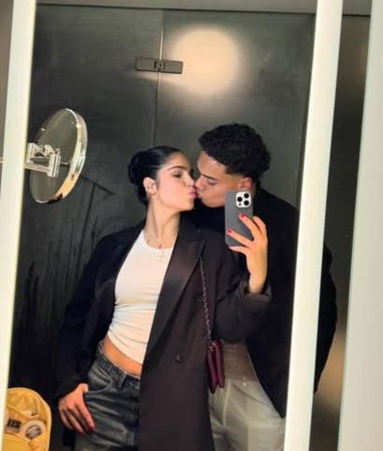 La noticia que más esperaba Ronaldinho: será abuelo con 45 años y así lo anunció su preciosa nuera influencer