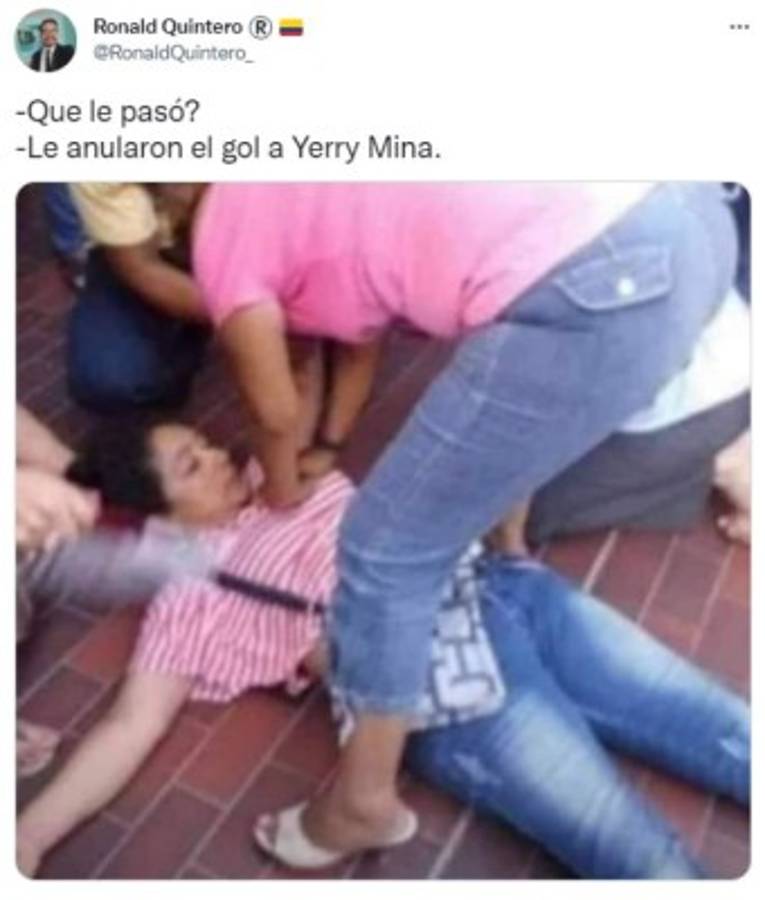 Yerry Mina anota en el Colombia-Ecuador en el minuto 100, se fue a bailar, el VAR lo anula y lo reventaron con memes