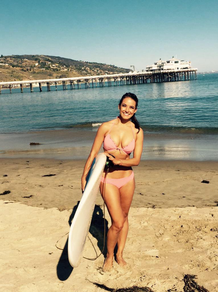 Narrador de TUDN revela cómo conquistó a la preciosa Gina Holguín: ‘‘Ella es mayor seis años, pero desde que la vi fue mi crush’’