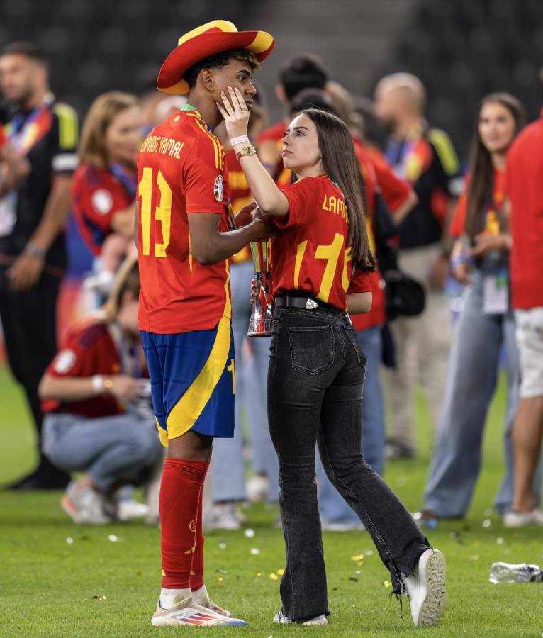 Así es la bella y ‘misteriosa’ novia de Lamine Yamal, la perla de España: ¡captados acaramelados en la Eurocopa!