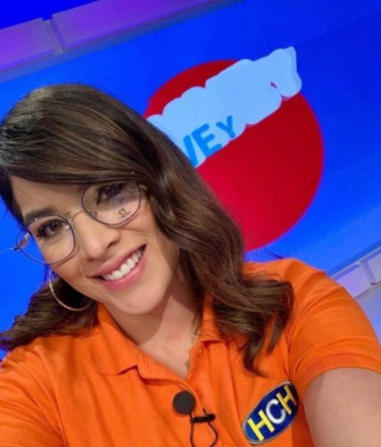 Carolina Lanza confiesa que se divorció por infidelidad de su esposo con una compañera del canal