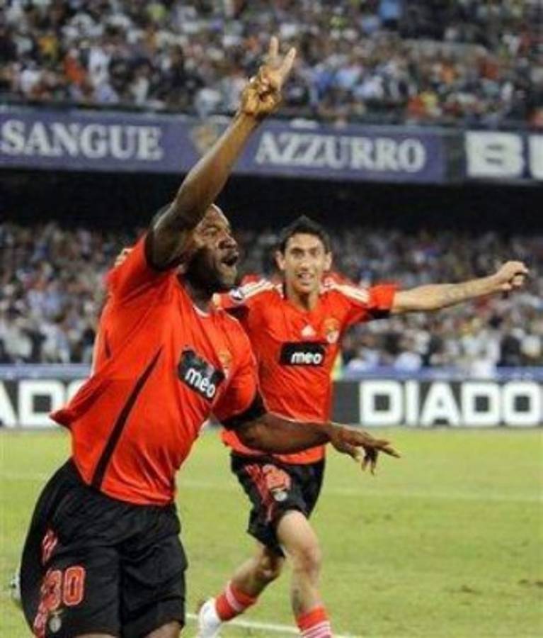 ENORMES: ¡Los hondureños que compartieron equipo con estos cracks!