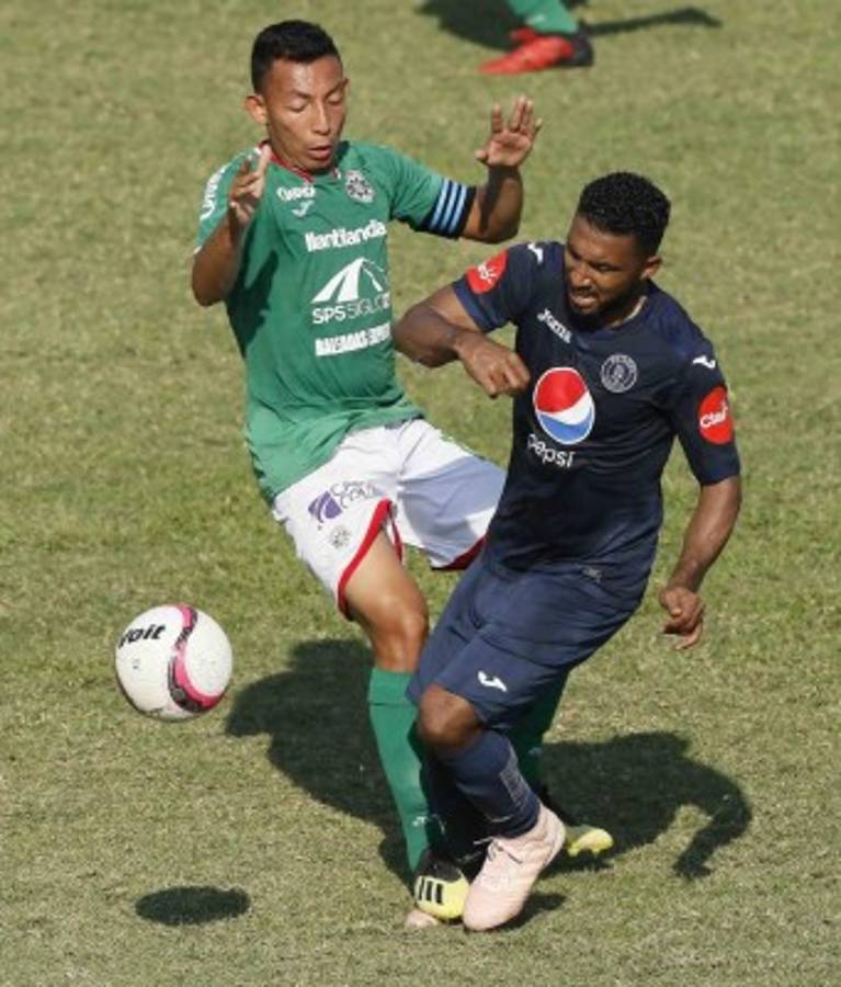 Los futbolistas activos con más partidos en Liga Nacional