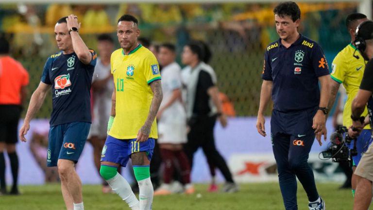 Escándalo en Brasil: la fiesta privada de Neymar, Vinicius y Richarlison solo con mujeres tras empatar con Venezuela