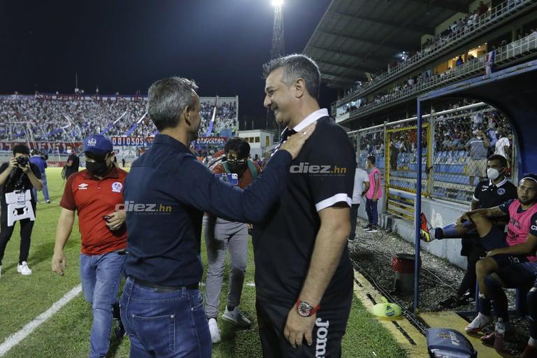 El cariñoso abrazo entre Lavallén y Diego Vázquez, Beckeles y su nueva víctima con sus besos y los eufóricos festejos de Moreira y Moya