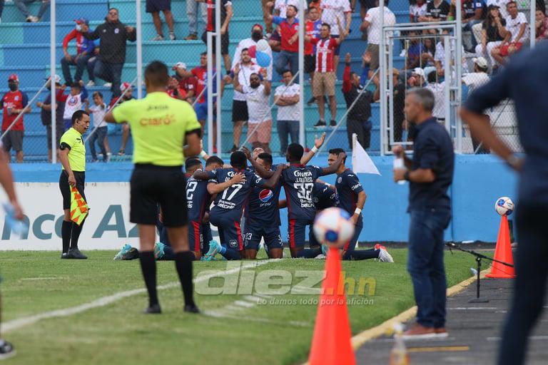 Así festejó Motagua tras avanzar a la final, la tristeza y amargura en Olimpia y las bellas chicas que sufrieron por el león