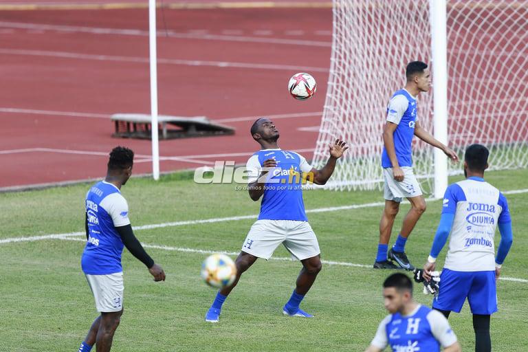 ¡Broma a Sacaza y risas! Así fue el primer entreno de la Selección Honduras para la triple fecha eliminatoria