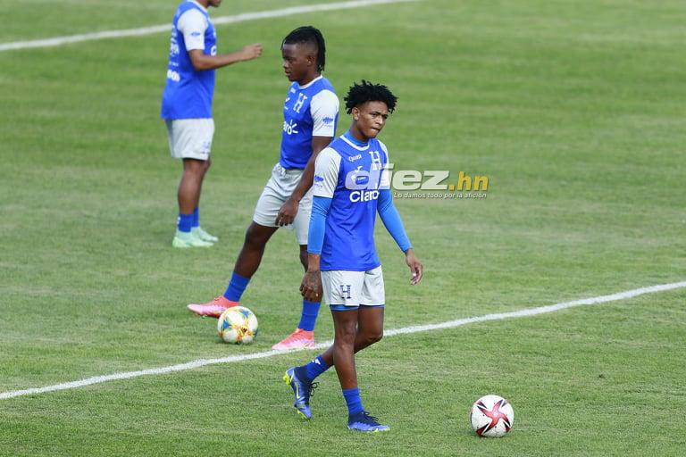 ¡Broma a Sacaza y risas! Así fue el primer entreno de la Selección Honduras para la triple fecha eliminatoria