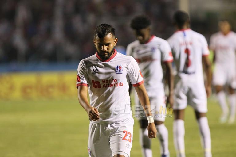 Así festejó Motagua tras avanzar a la final, la tristeza y amargura en Olimpia y las bellas chicas que sufrieron por el león