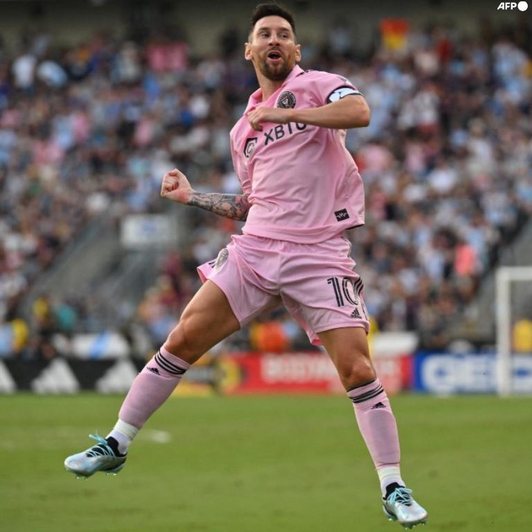 El nuevo puesto de Messi y sorpresa con Kanté: Revelan los 10 jugadores que más cobran por salario en el mundo ¿Y Cristiano?