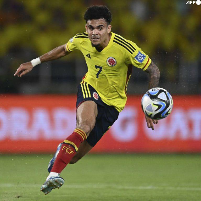 ¡La vida da revancha! Emotiva celebración del papá de Luis Diaz tras su doblete ante Brasil