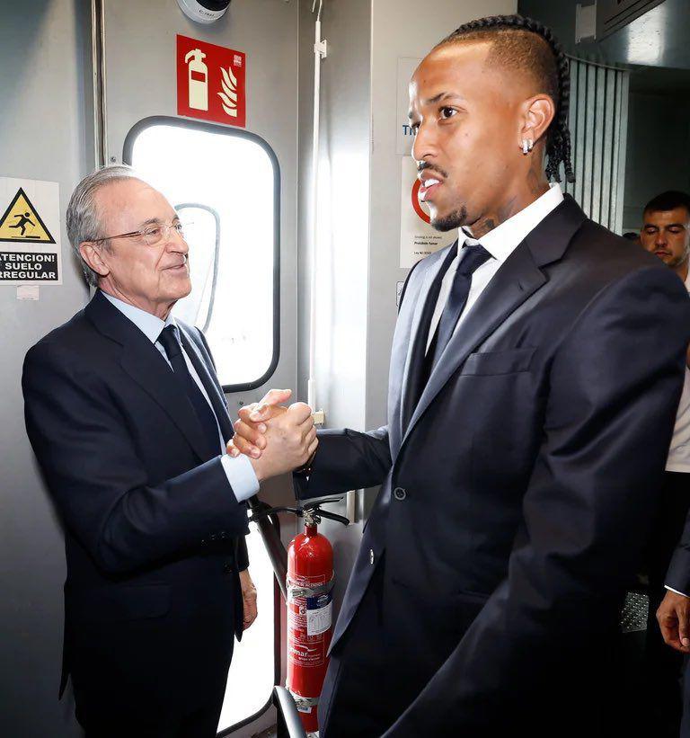 El mensaje sorpresivo de Lunin, la broma a Güler y el lujoso hotel donde se hospeda el Real Madrid previo a la final de Champions