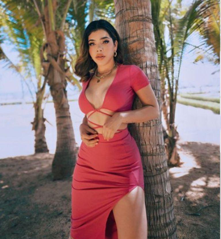 ¿Más que amigos? Vinicius publica foto y es vinculado con la sensual cantante mexicana Kenia Os