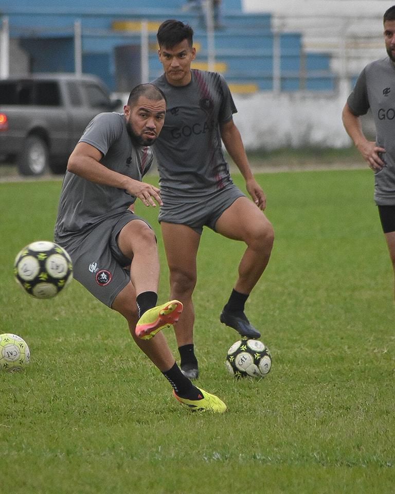 ¿A qué se dedica ahora? José Escalante se retiró como futbolista profesional con 29 años, pero ya tiene nuevo trabajo