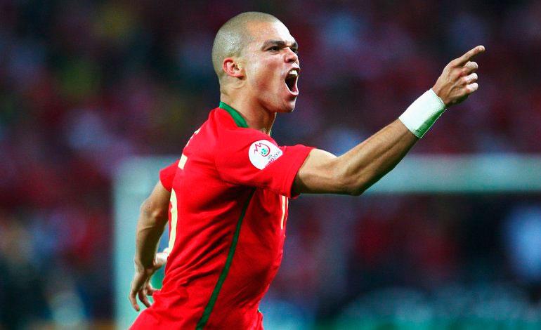 Mexicano es el más longevo: Estos son los futbolistas más veteranos que disputarán el Mundial de Qatar 2022