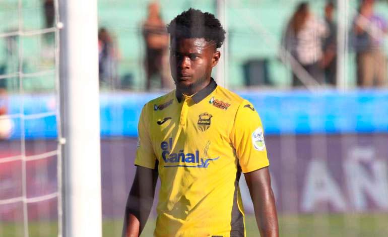 FICHAJES: Tres argentinos vienen a Honduras, Troglio cerca de San Lorenzo y Real España anuncia altas y bajas