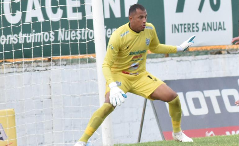 FICHAJES: Tres argentinos vienen a Honduras, Troglio cerca de San Lorenzo y Real España anuncia altas y bajas