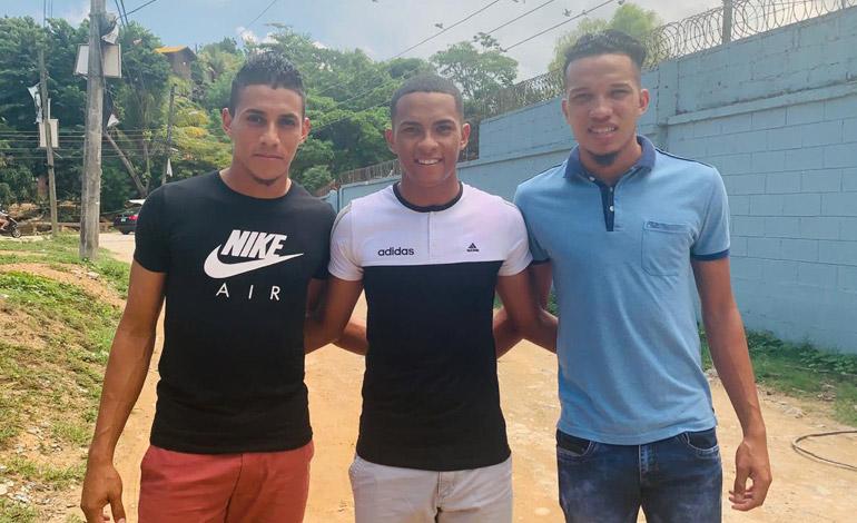 Una liga en familia: Hermanos, sobrinos, hijos, primos y hasta tíos comparten en la Liga Nacional de Honduras