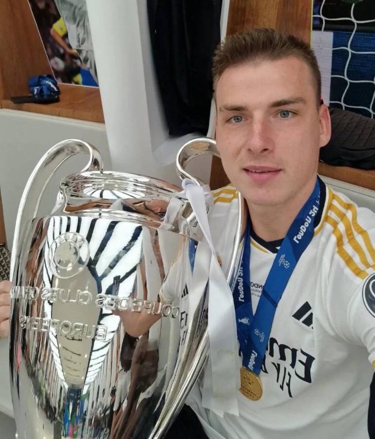 El amuleto de Real Madrid para ser campeón de Champions, mensaje de Benzema a Vinicius e inesperado beso a Kroos