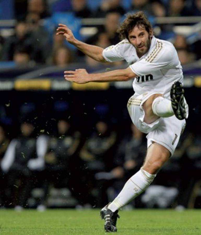 Jugadores que dejaron el FC Barcelona y Real Madrid ¿Dónde están ahora?