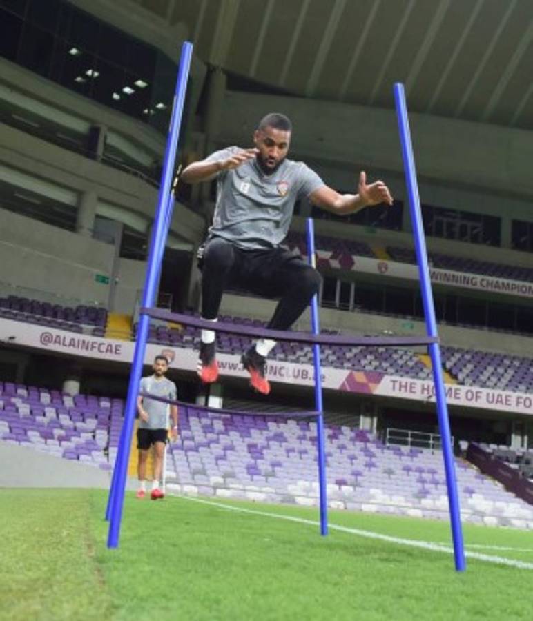 ¡Ya se puso a trabajar! Jorge Luis Pinto inició entrenos con Emiratos Árabes Unidos