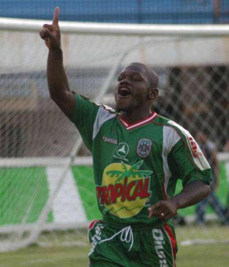 La evolución de Tyson, el futbolista que nunca envejece