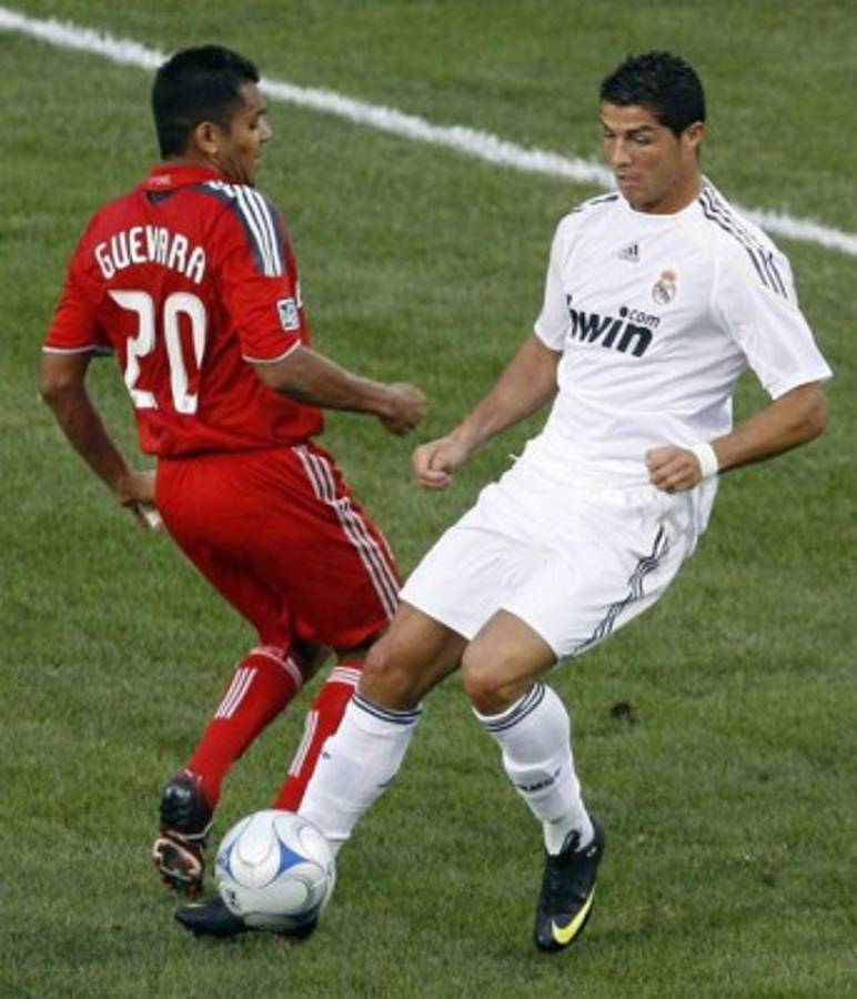¡Le toca al Choco! Los hondureños que han enfrentado a grandes estrellas del fútbol