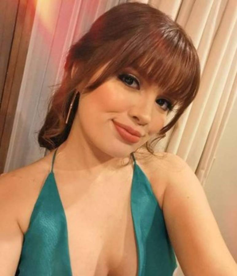 Conoce a Iving Bruni, la hermosa pelirroja que se robó el corazón de Denil Maldonado