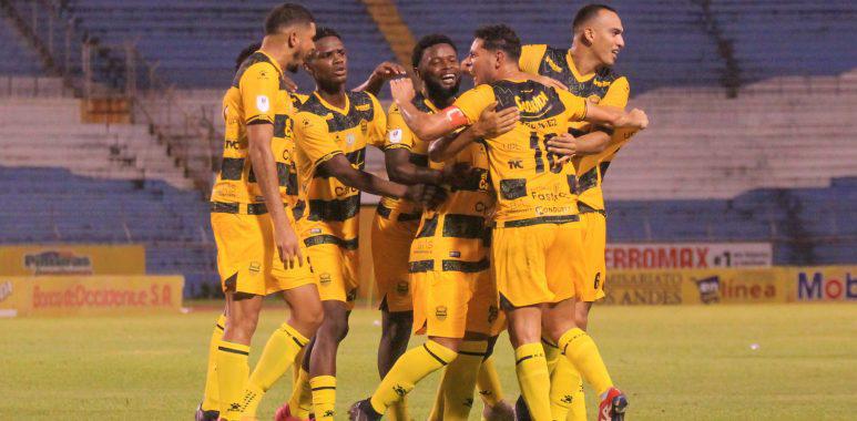 Olimpia sorprende y Motagua se eleva: ¡Estos son los 10 equipos más caros del fútbol de Centroamérica!