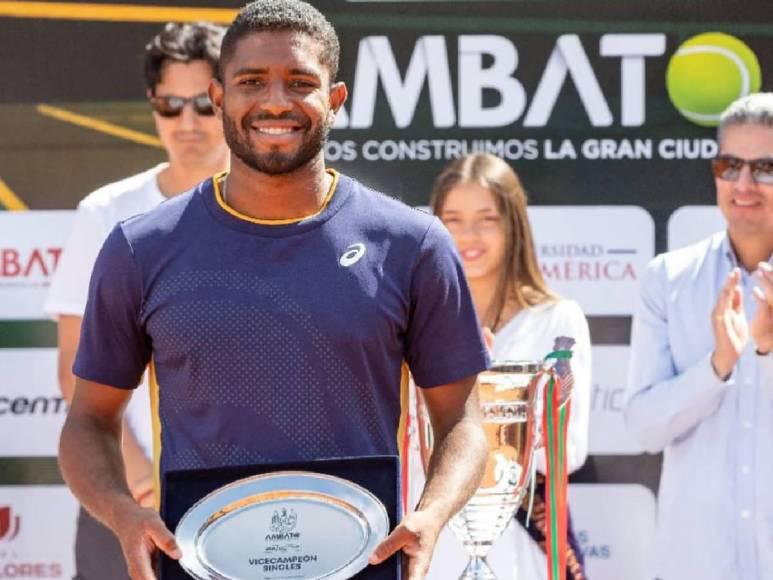 ¡No lo oculta! Deportista brasileño sorprende al declararse gay y presenta a su novio: “Te amo mucho”