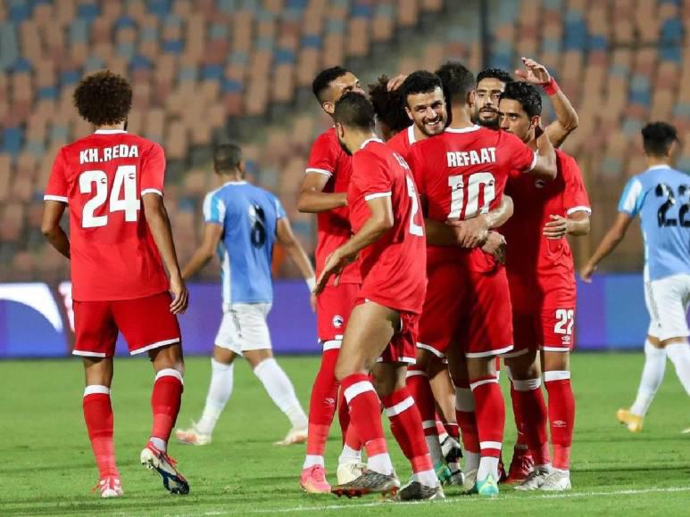 La reacción de Mohamed Salah a la muerte de futbolista que sufrió paro cardíaco en un partido