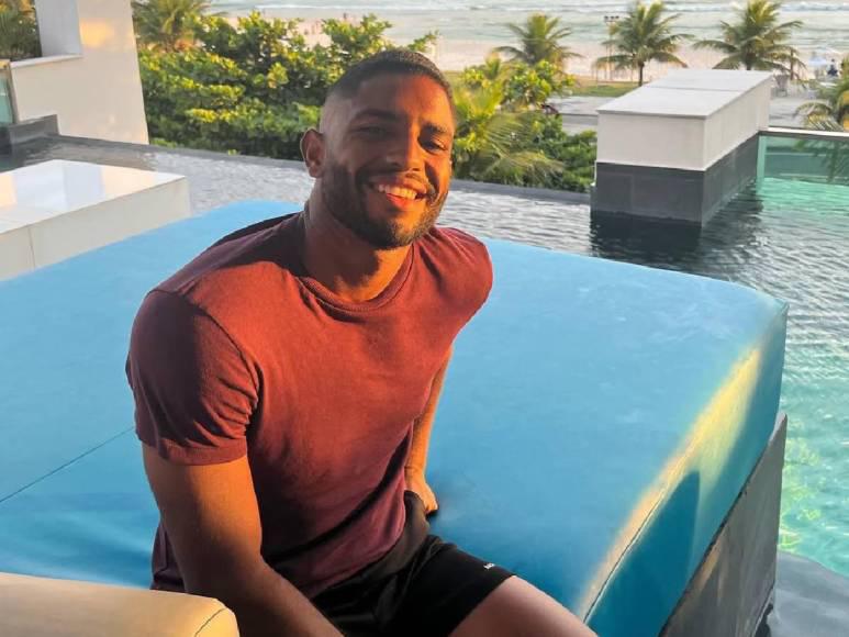 ¡No lo oculta! Deportista brasileño sorprende al declararse gay y presenta a su novio: “Te amo mucho”