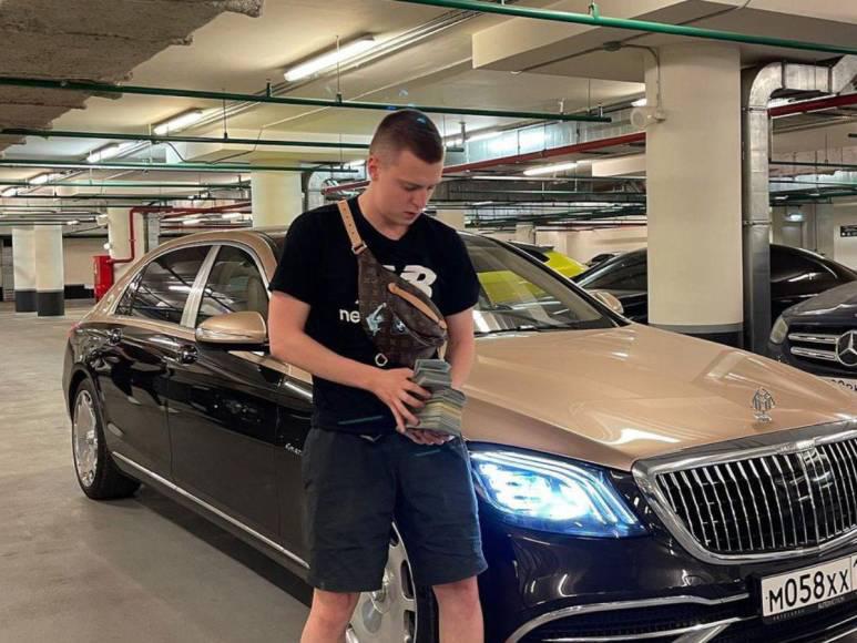 Quién es el peligroso influencer que provocó hecho insólito en la Champions: el dinero que pagó y el que celebró como Cristiano