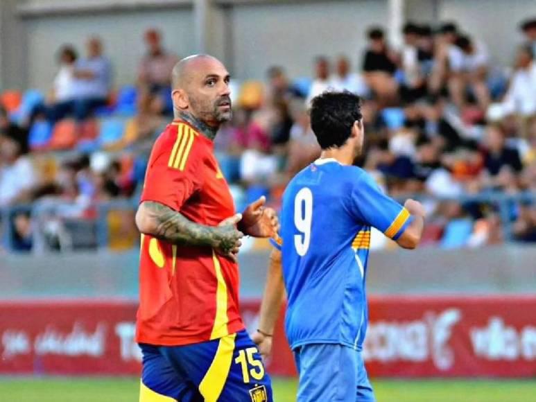 De jugar en el Real Madrid de los “Galácticos” a ser decorador de interiores; el motivo por el que estuvo en la cárcel