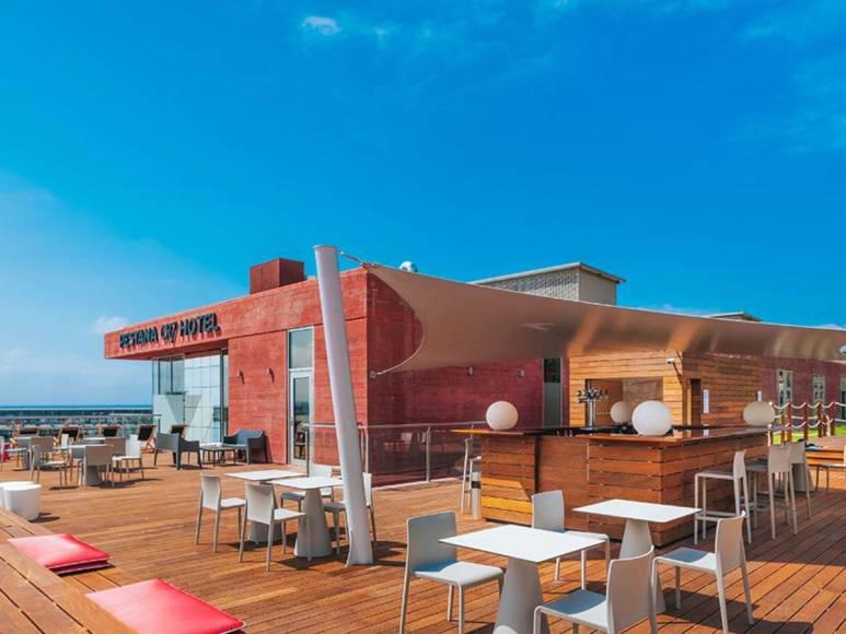 Cristiano Ronaldo ofrece trabajo: salario que paga, los puestos disponibles y la condiciones a cumplir