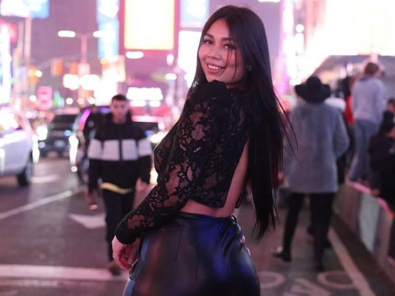 Hermosa olanchana anuncia embarazo y el padre del bebé es legionario hondureño de la MLS