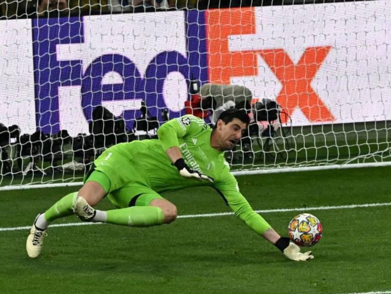 Monstruosidad de equipo: así será el 11 del Real Madrid para la próxima temporada y Bellingham cambia de rol