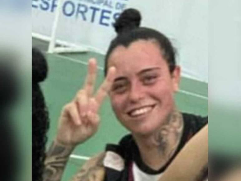 Muere futbolista de 22 años y revelan la causa de su fallecimiento: “estaba distraída con su celular en el momento”