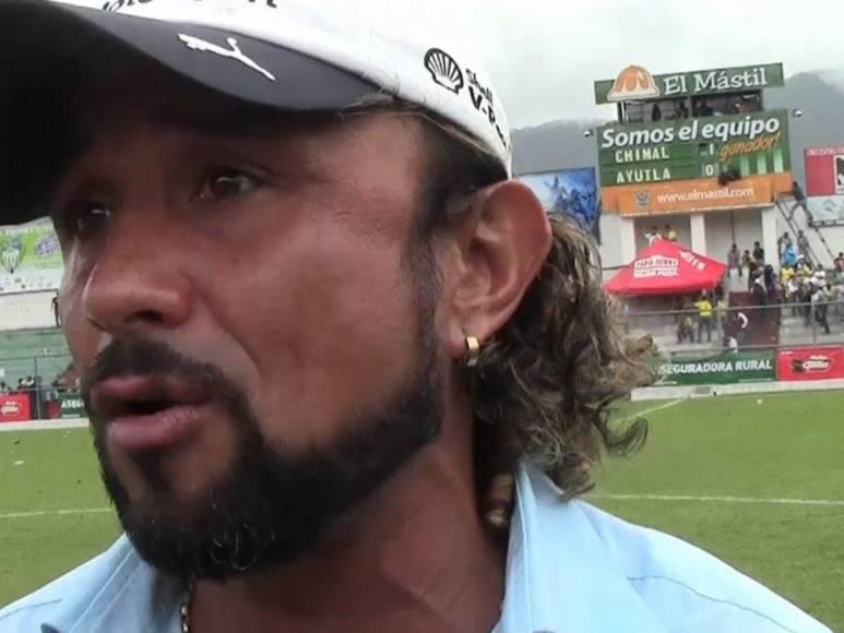 Asesinan a balazos a técnico en Guatemala: Tres hombres vestidos de policías lo sacan del hotel y lo ejecutan