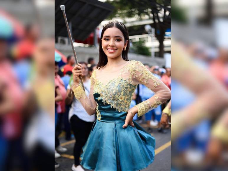 ¡Qué guapas! Las palillonas que enamoraron en los desfiles del Día de la Independencia en Honduras