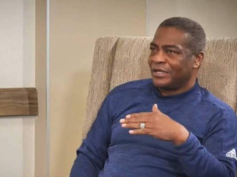 México y Santos Laguna lo recibieron con los brazos abiertos: así es la nueva vida de Dolmo Flores tras dejar Honduras