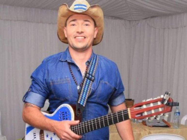 ¿Salvador Nasralla es aurinegro? Famosos personajes en Honduras que son aficionados del Motagua y Real España